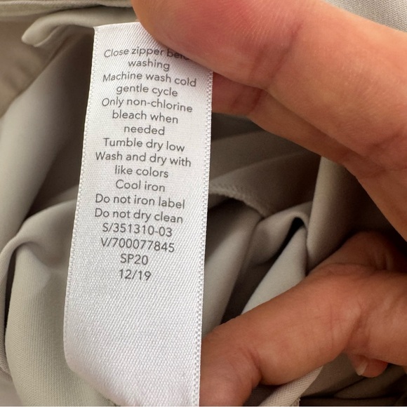 Athleta Stellar Trouser Zip Leg Pant in Beige Size 4 - Picture 11 of 15